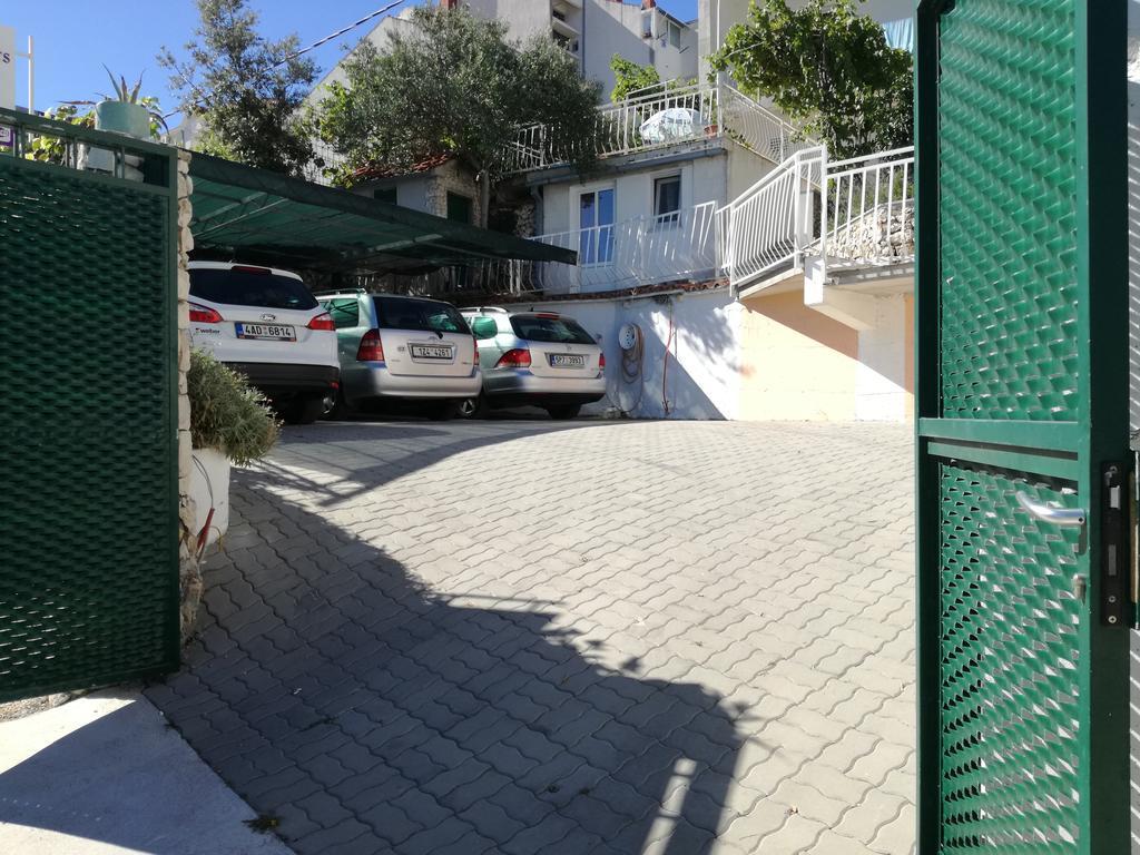 Apartments Dragan Trogir Exterior foto