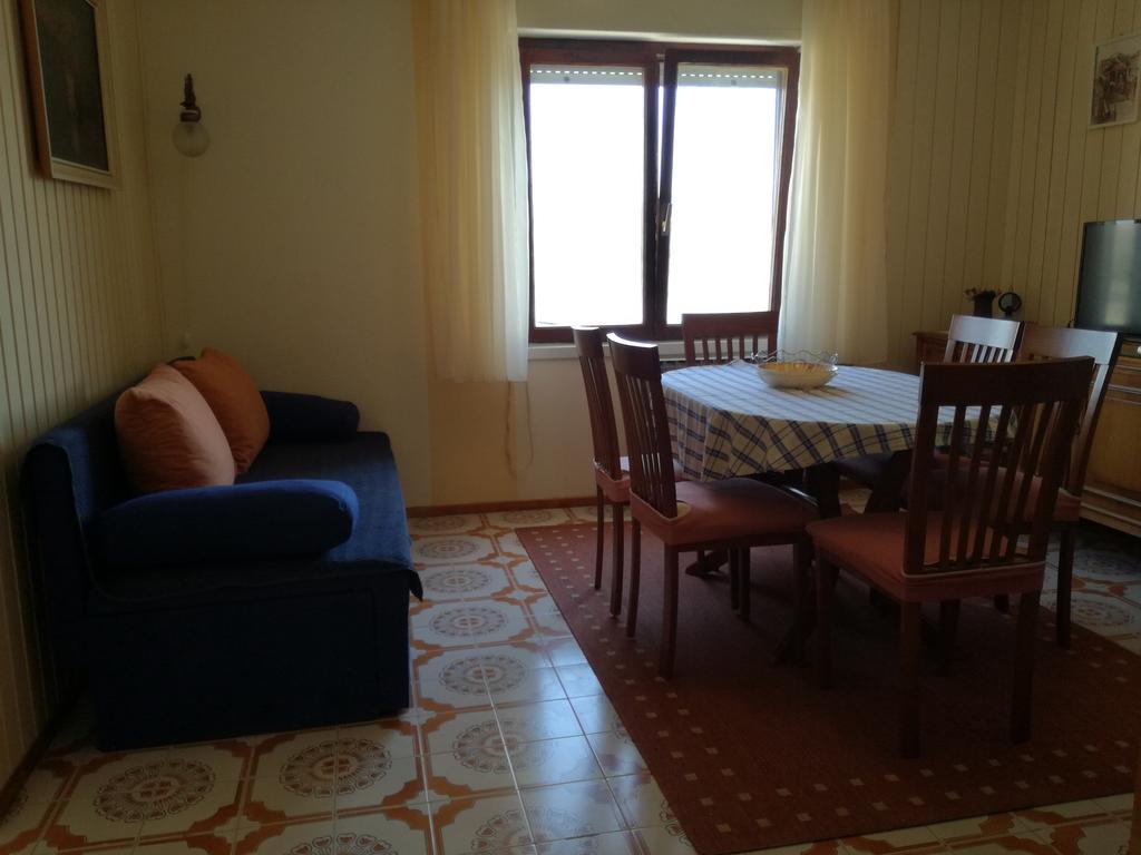 Apartments Dragan Trogir Exterior foto
